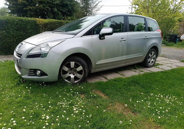 Peugeot 5008 cena 15500 przebieg: 211000, rok produkcji 2011 z Torzym małe 7